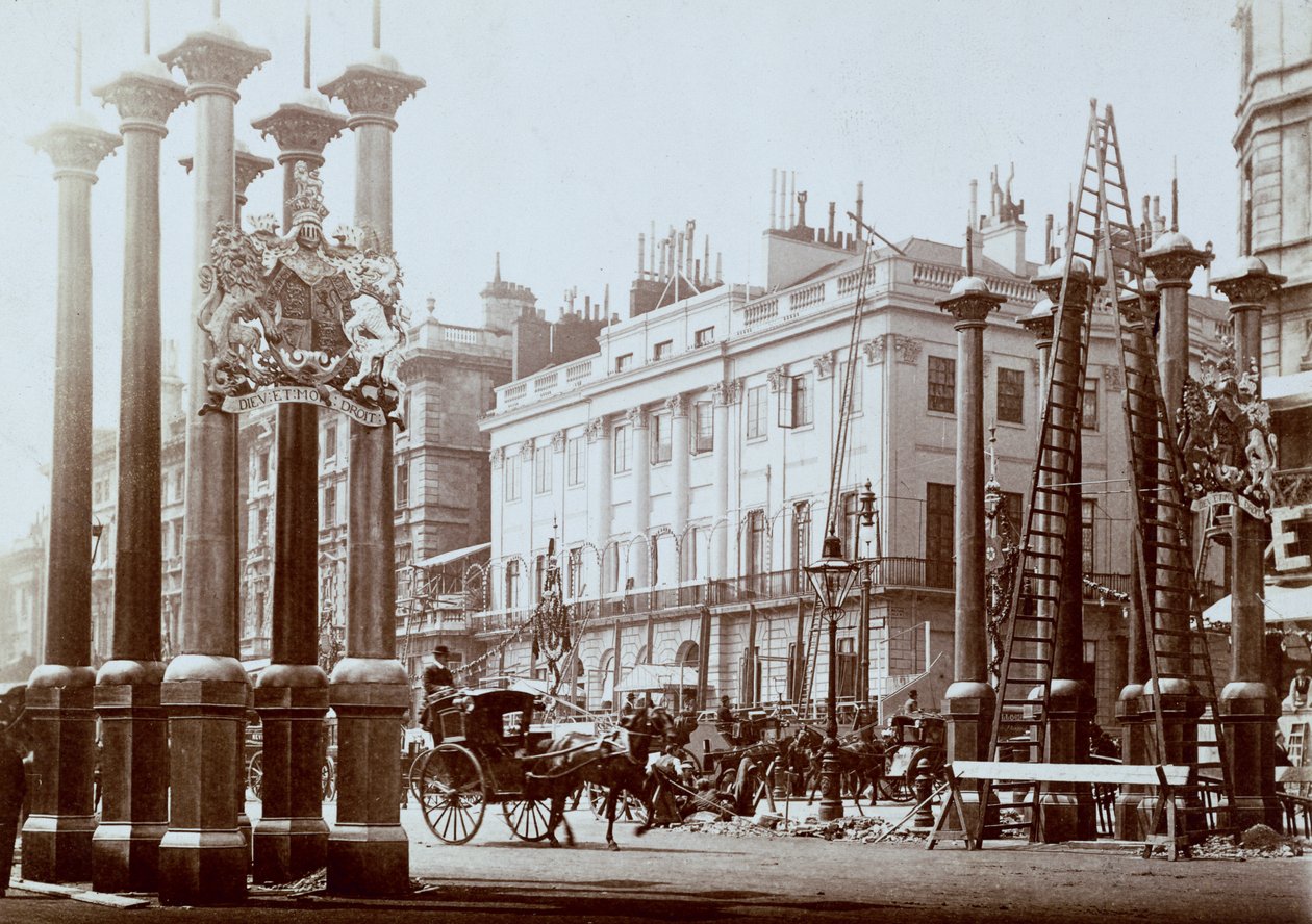 Park Lane bliver dekoreret til dronning Victorias diamantjubilæum af Unbekannt