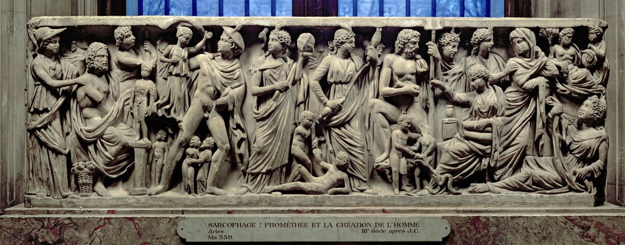 Sarkofag med relief forestillende Prometheus og menneskets skabelse, romersk, fra Arles, 3. århundrede e.Kr. (marmor) af Unbekannt