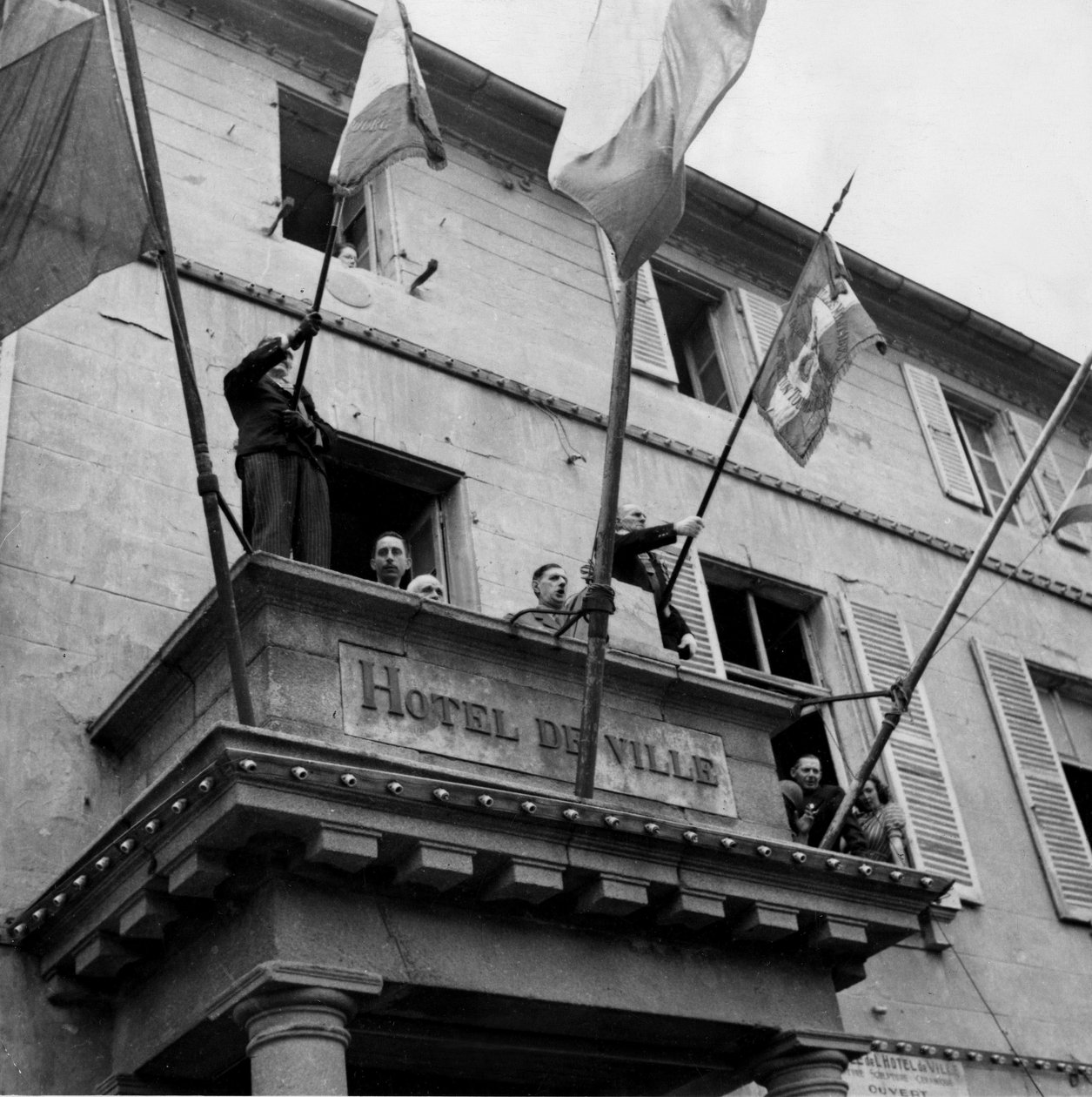 Anden Verdenskrig (1939-1945) - Anden Verdenskrig (2. Verdenskrig eller Anden Verdenskrig): Cherbourg (Manche) Frankrig 20. august 1944: Under sit besøg taler general De Gaulle (præsident for Comite de Liberation Nationale) til balkonen på Hotel de Ville a af Unbekannt