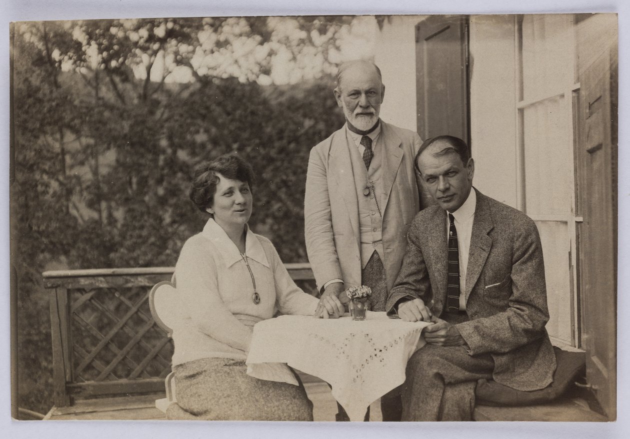 Sigmund Freud og Horace W. og Anjelika Frink, ca. 1920 (s/h-foto) af Unbekannt