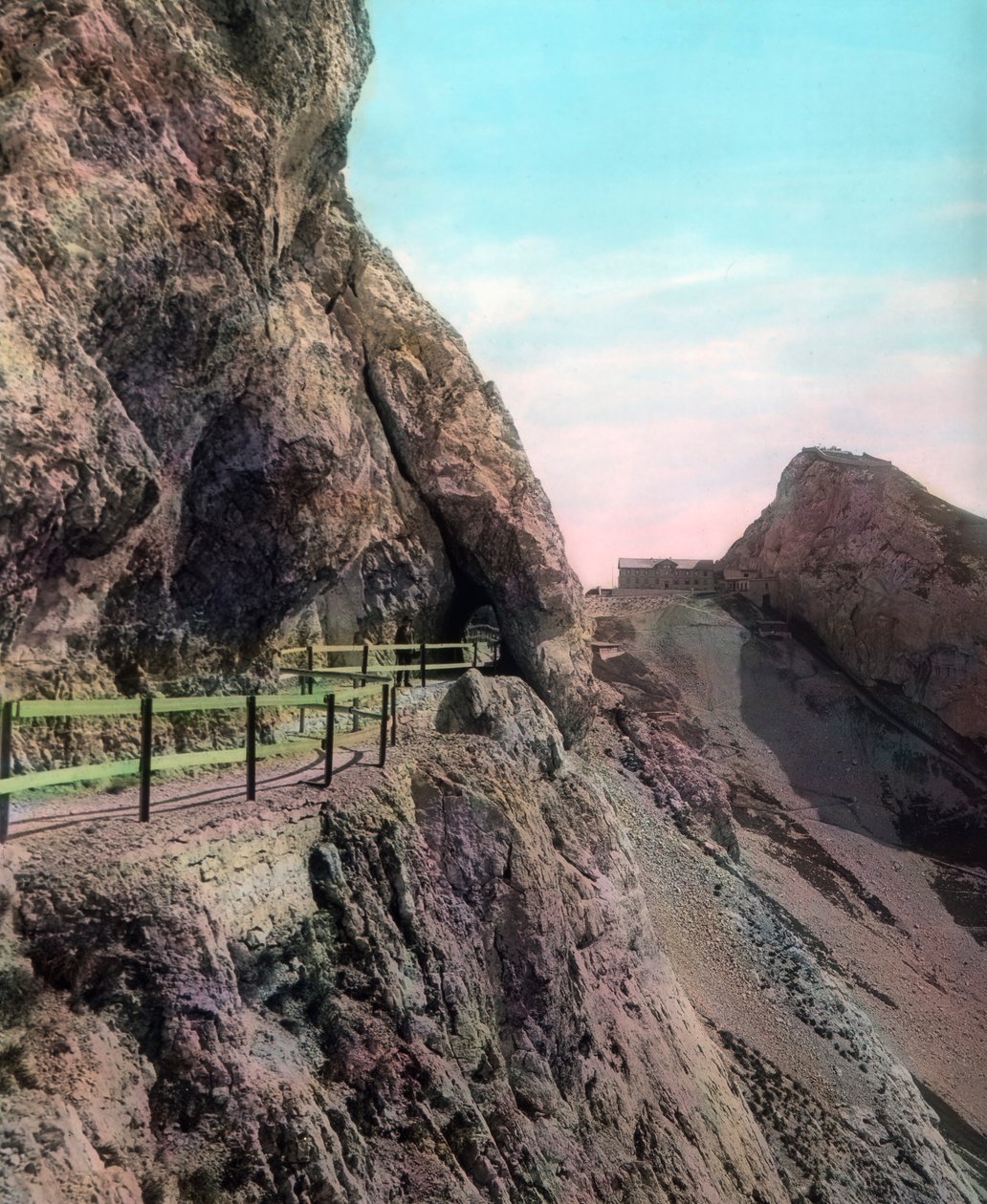 Vejen op til Tomlishorn-toppen i Schweiz, ca. 1910