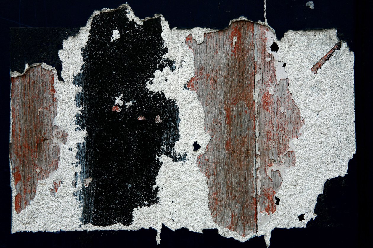 Tidsmærker. Abstrakt kunst, der viser former som et vidne om, at tiden går. Spor af maling på træ. Fotografi af Michel Lunardelli. af Unbekannt