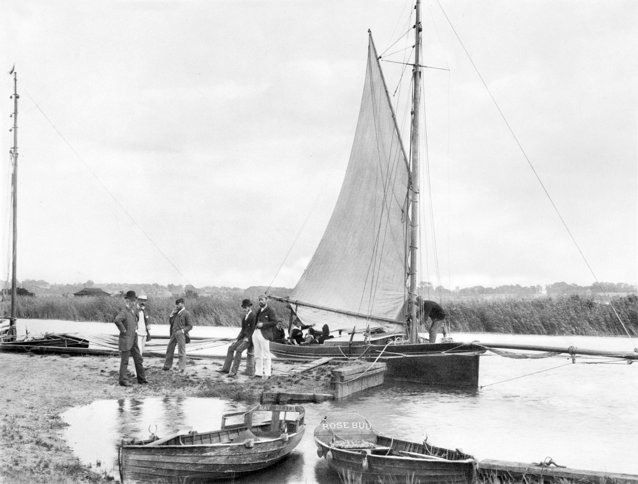 Storbritannien: En yacht på floden Waveney. Norfolk Broads, af Unbekannt
