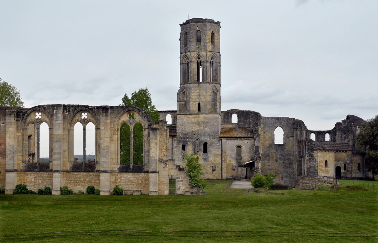 Udsigt over La Sauve Maggiore, klosteret La Sauve-Maggiore i Gironde. Det 11. århundrede. af Unbekannter Künstler
