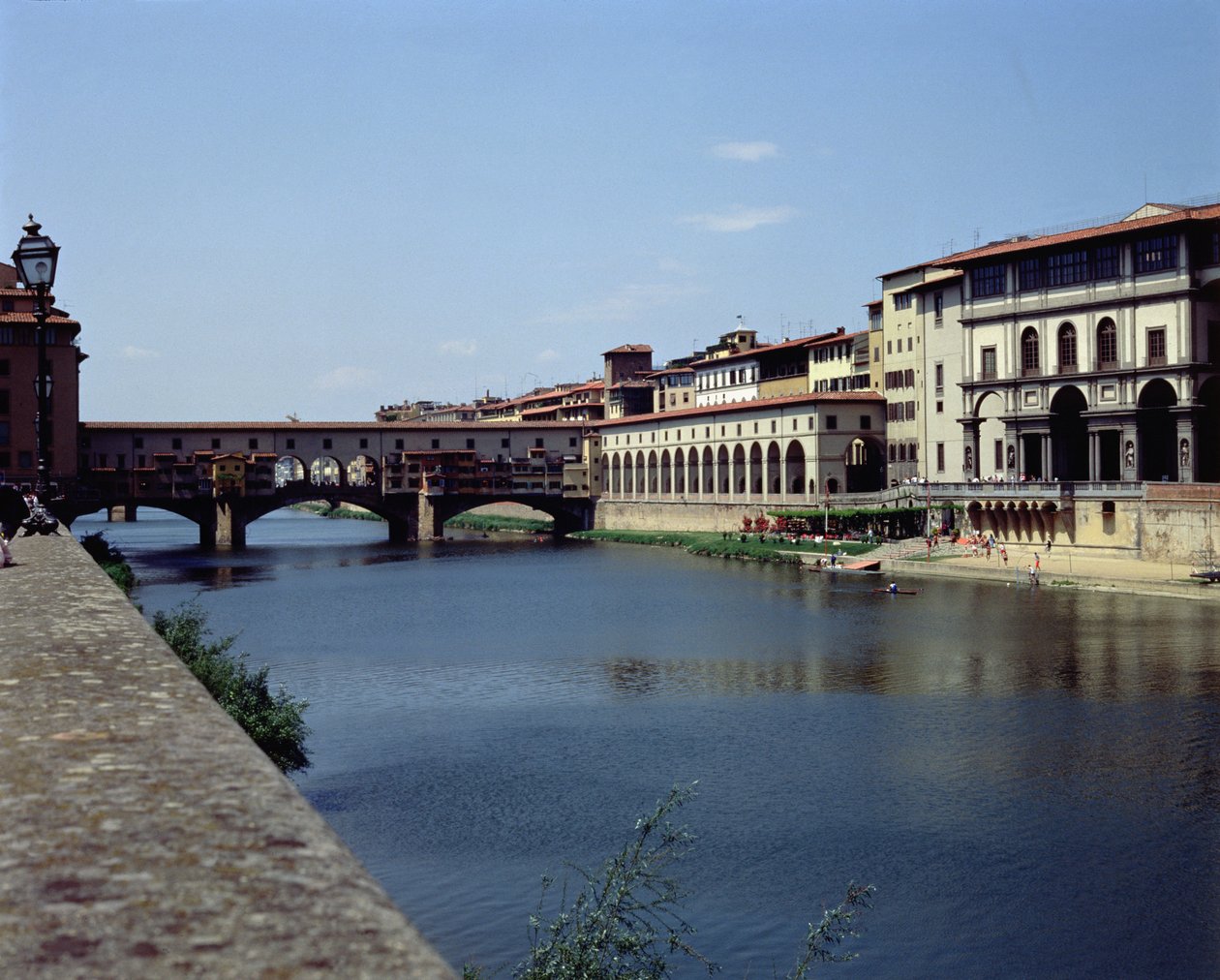 Udsigt over Ponte Vecchio og Uffizi (foto) af Unbekannt