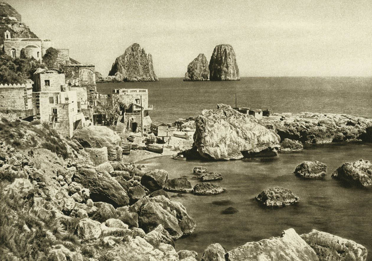 Udsigt over faraglioni fra øen Capri til Marina Piccola af Unbekannt