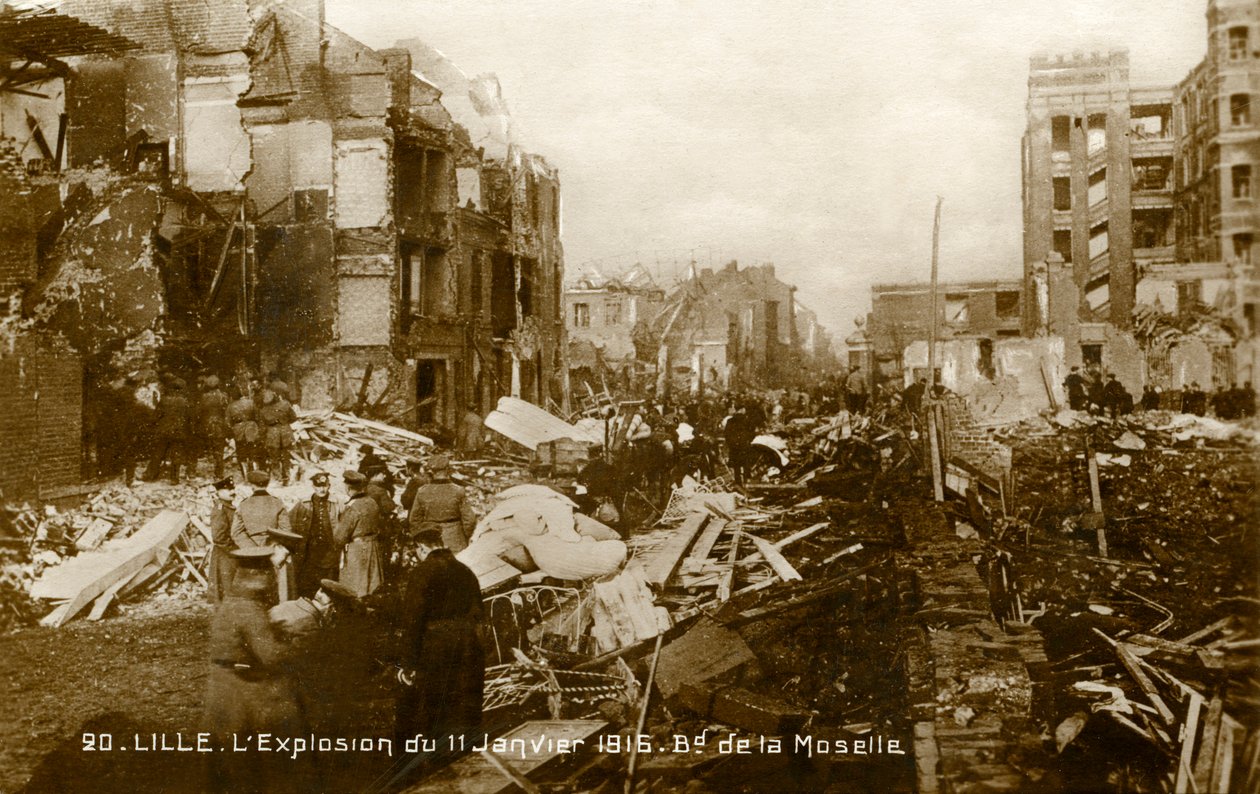 1. Verdenskrig: Lille efter eksplosionen den 11. januar 1916 (postkort) af Unbekannter Künstler