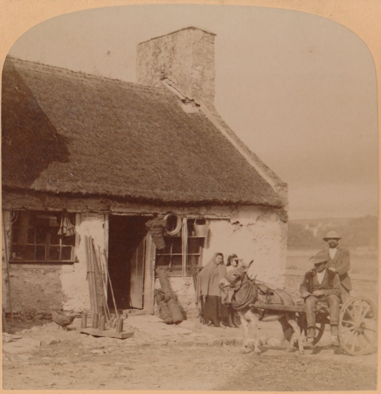 A General Merchandise Store, Killorgin, Irland, 1901. af Underwood and Underwood