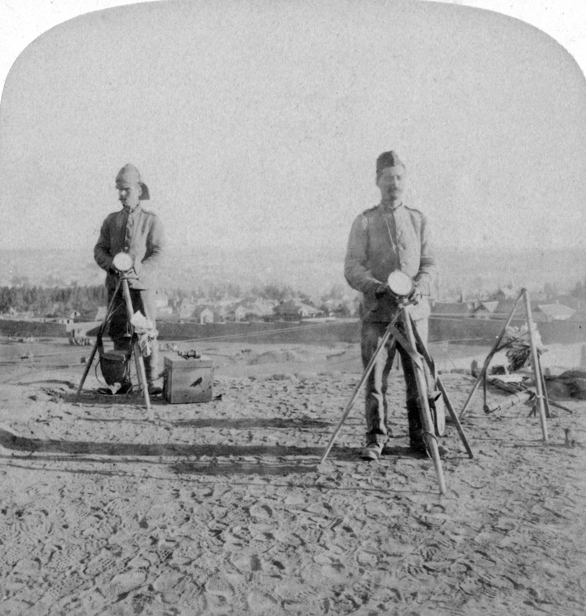 Britisk heliografering fra Johannesburg Fort nyheden om besættelsen, Boerkrigen, 1900 af Underwood and Underwood