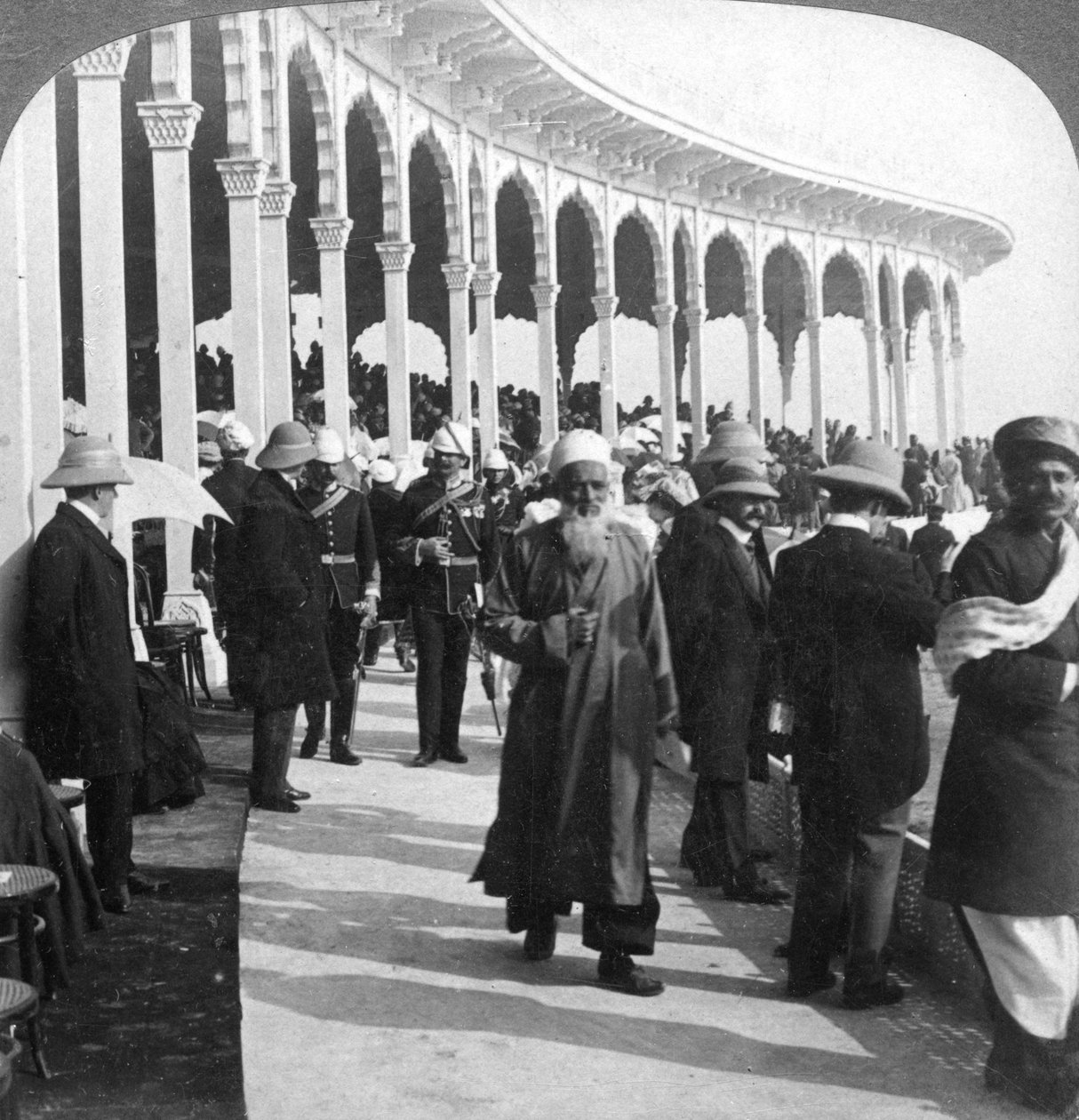 Samling ved det store Durbar Amphitheatre, Delhi, Indien, 1903. af Underwood and Underwood