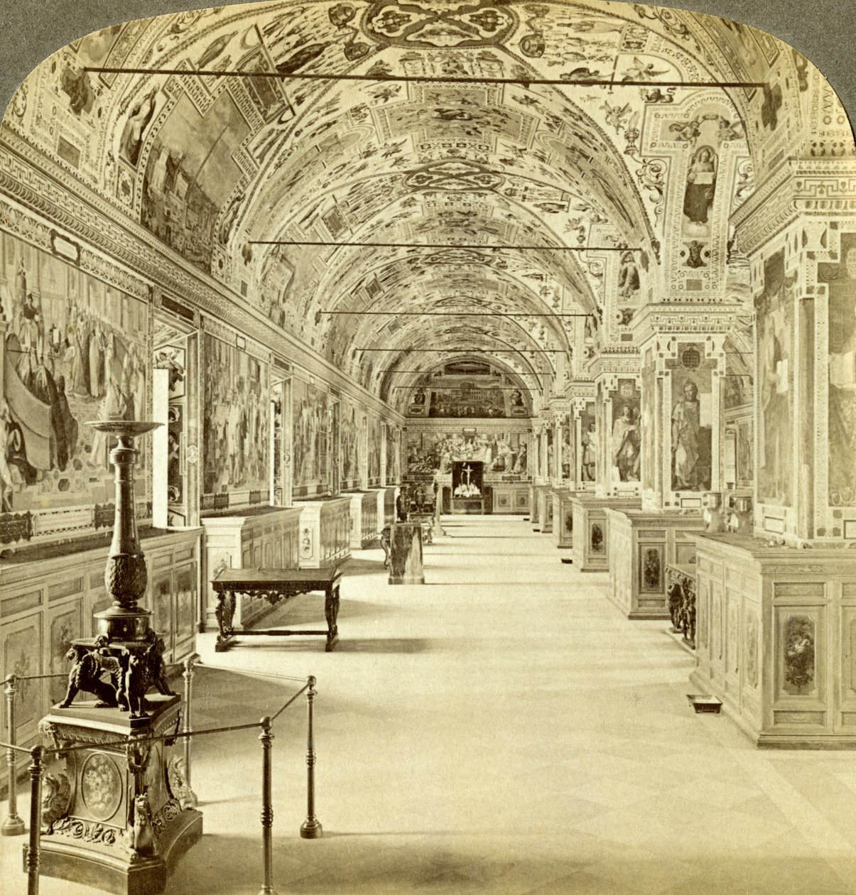 Interiør af Vatikanets bibliotek, Rom, Italien. af Underwood and Underwood