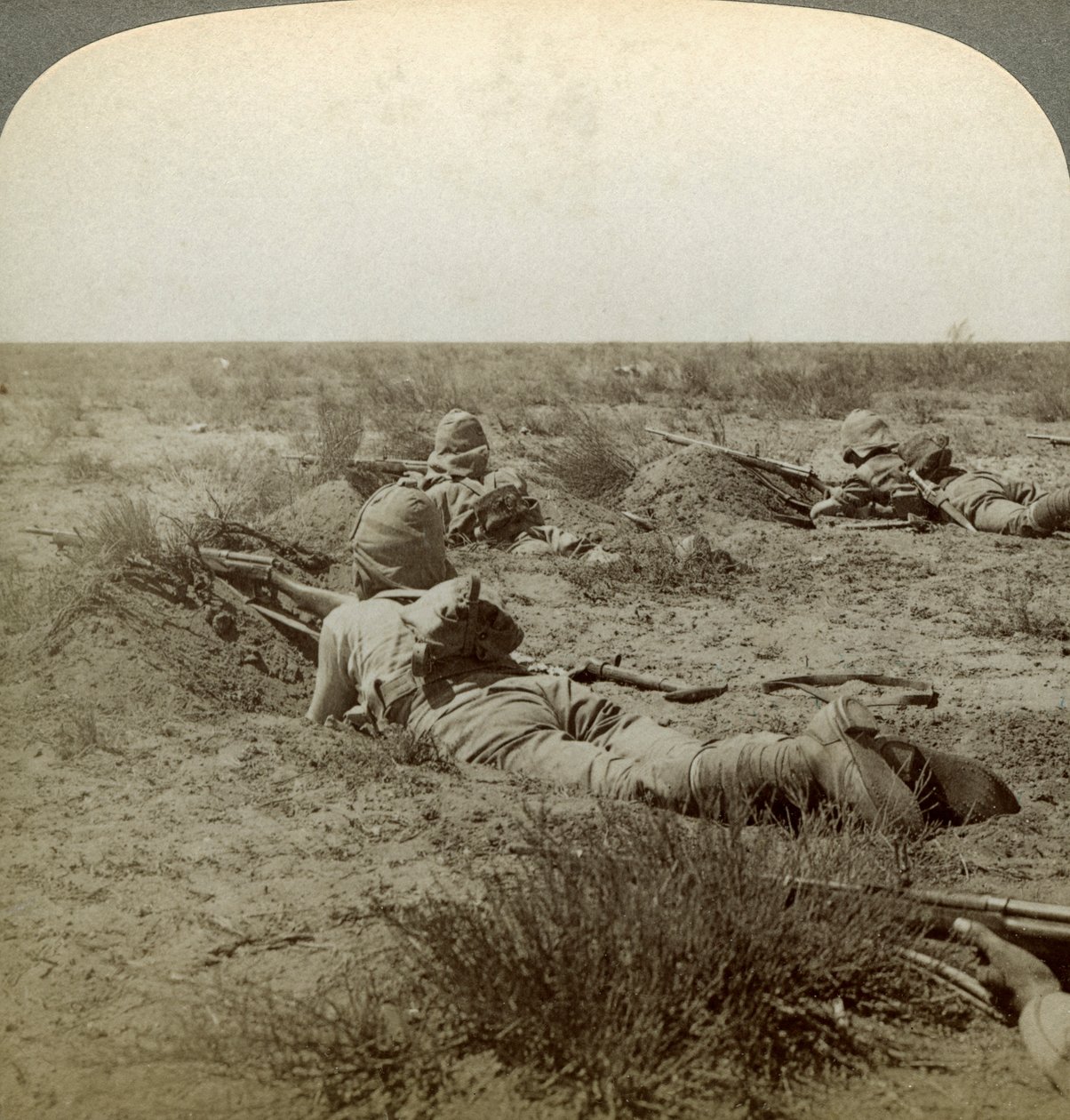 På kamplinjen med Queens Finest, Modder River, Sydafrika, Boer War, 1899-1902. af Underwood and Underwood