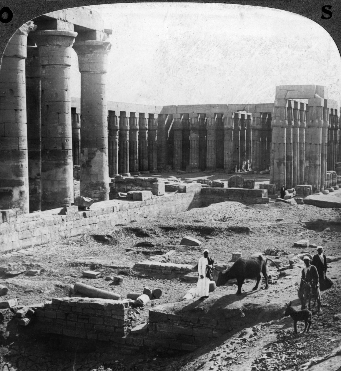 Luxor-templet, Theben, Egypten, c1900. af Underwood and Underwood