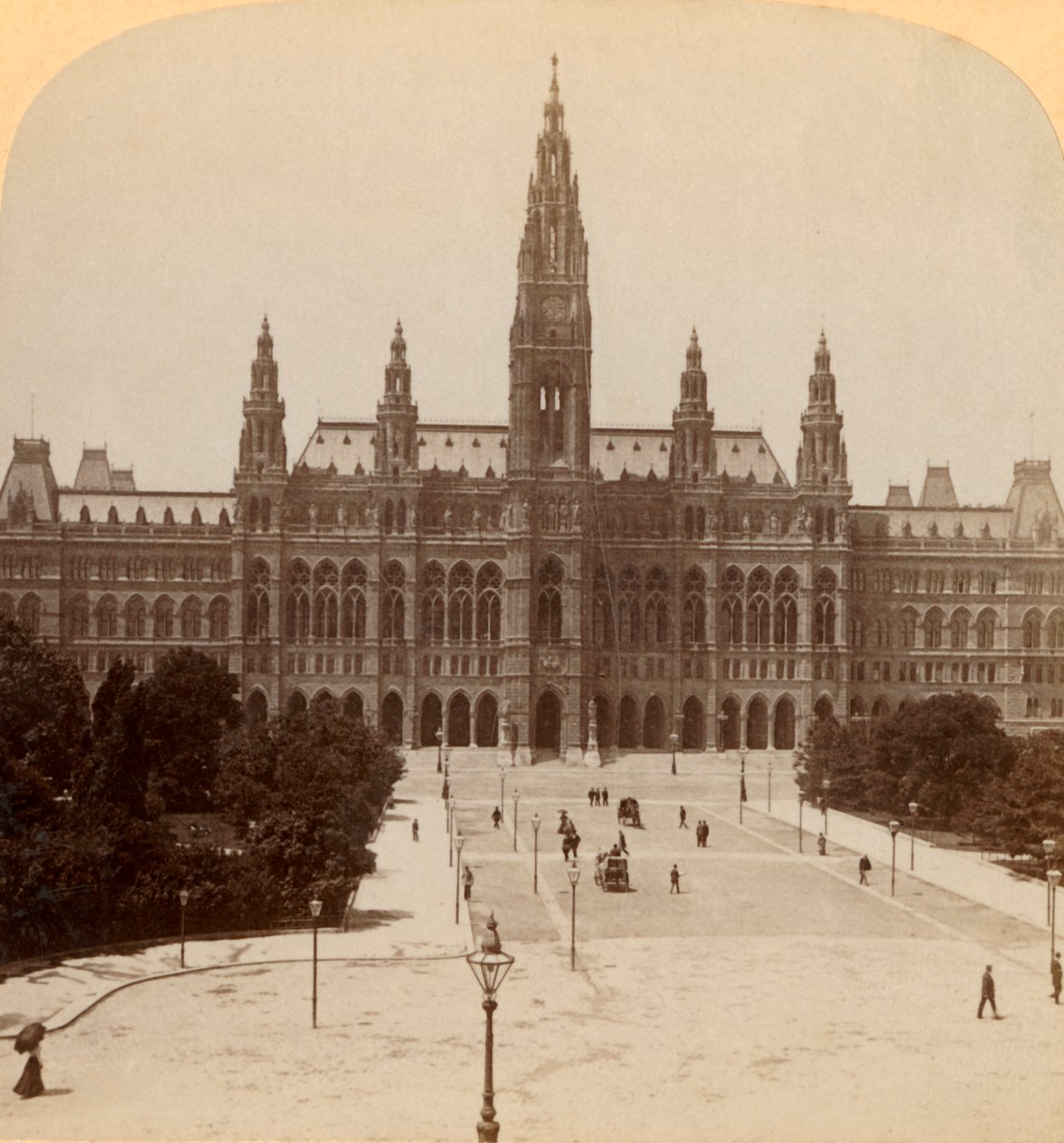 Det store Rathhaus, Wien, Østrig-tårnet 320 fod højt, 1899. af Underwood and Underwood