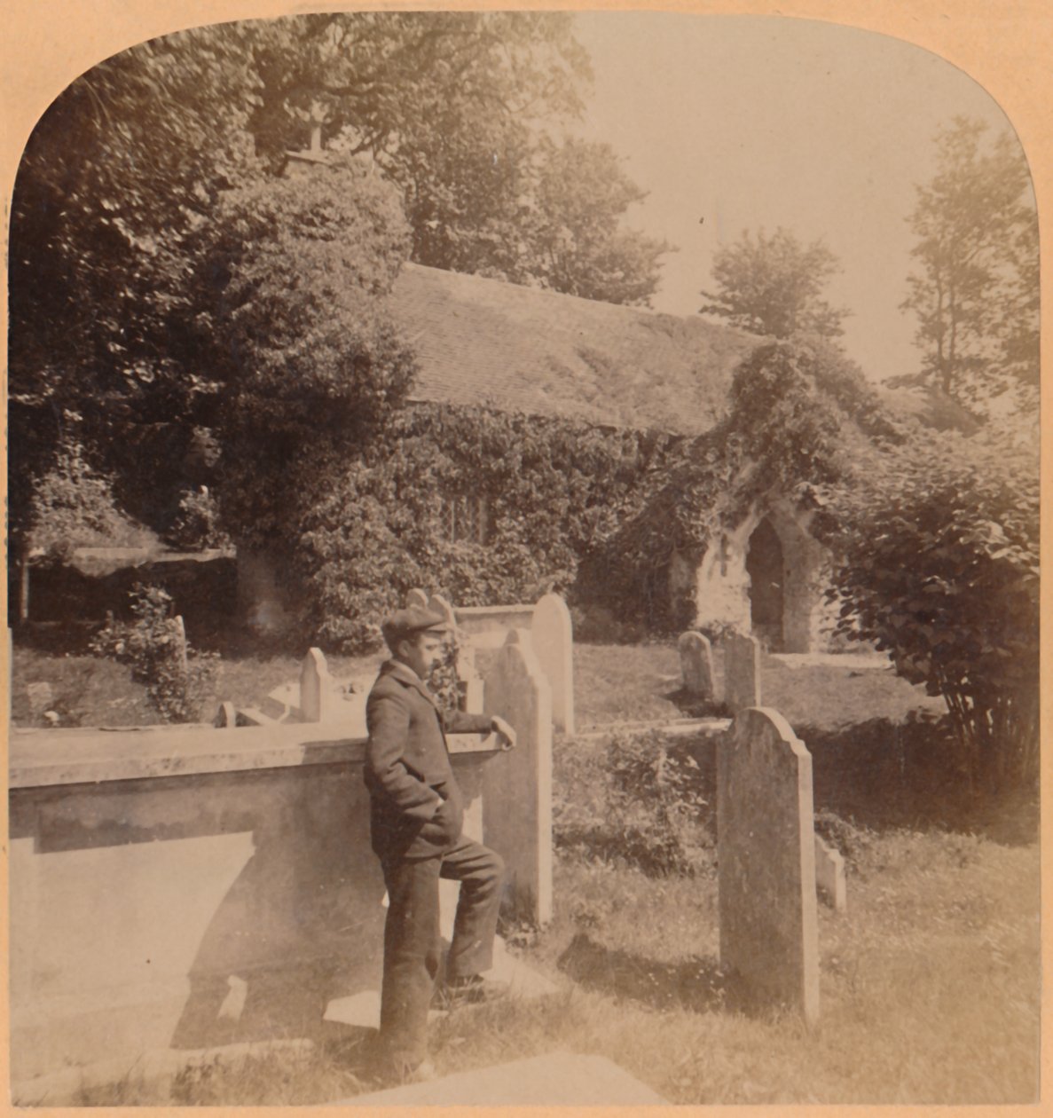 Den lille Norman Church, det særegne sted i England, Bonchurch, Isle of Wight, 1900. af Underwood and Underwood