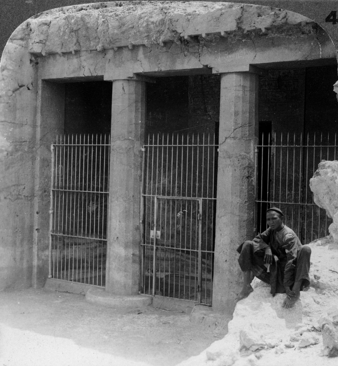 Graven til en feudalherre i Beni Hasan, bygget omkring 1900 f.Kr., Egypten, 1905. af Underwood and Underwood