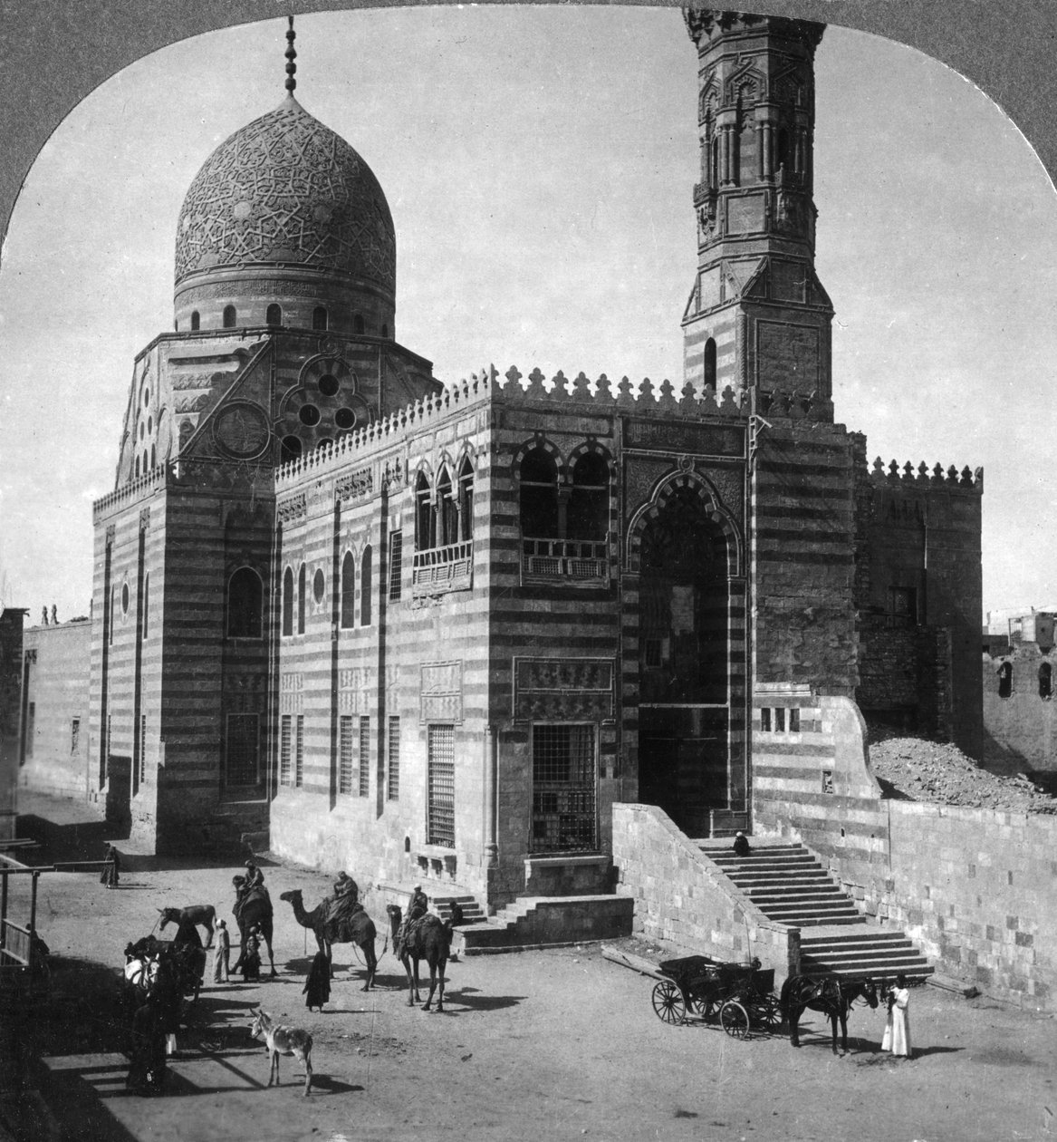 Sultan Kait Beys gravmoske, Kairo, Egypten, 1905. af Underwood and Underwood