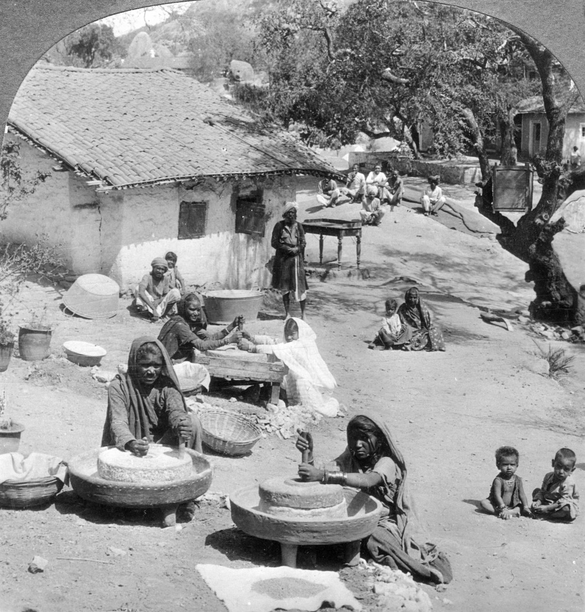 Landsbyliv, Indien, 1900-tallet. af Underwood and Underwood