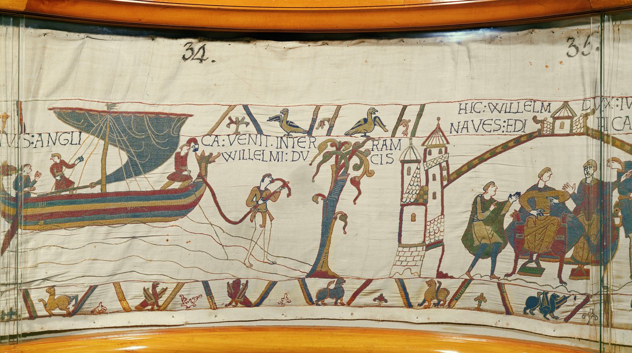 Et skib lander i Normandiet og bringer nyheder om Harolds kroning, Bayeux Tapestry (uldbroderi på hør) af Unknown artist
