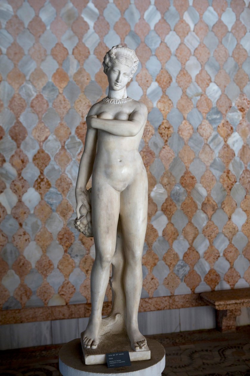 Flora (Carrara marmor) af Unknown artist