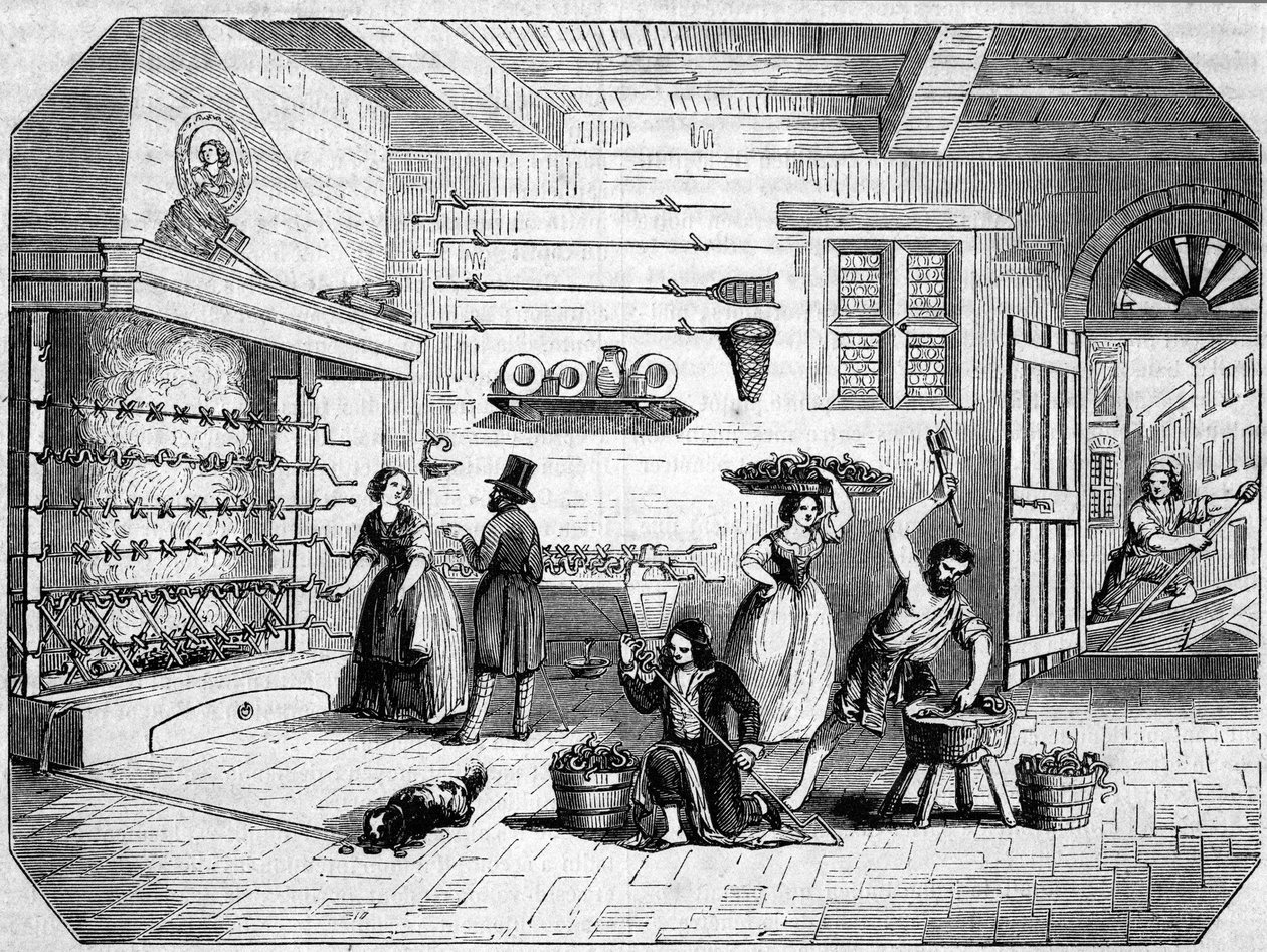 Inde i en marineålefabrik i Comacchio, Italien. af Unknown artist