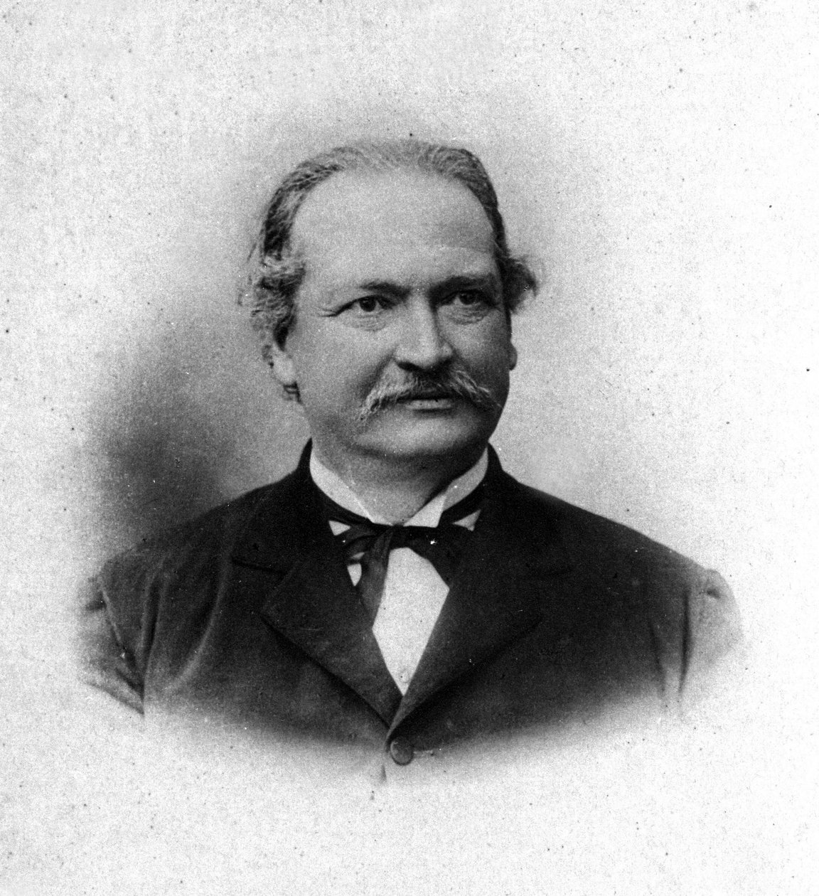 Portræt af Antonio Pacinotti italiensk fysiker (1841-1912). af Unknown artist