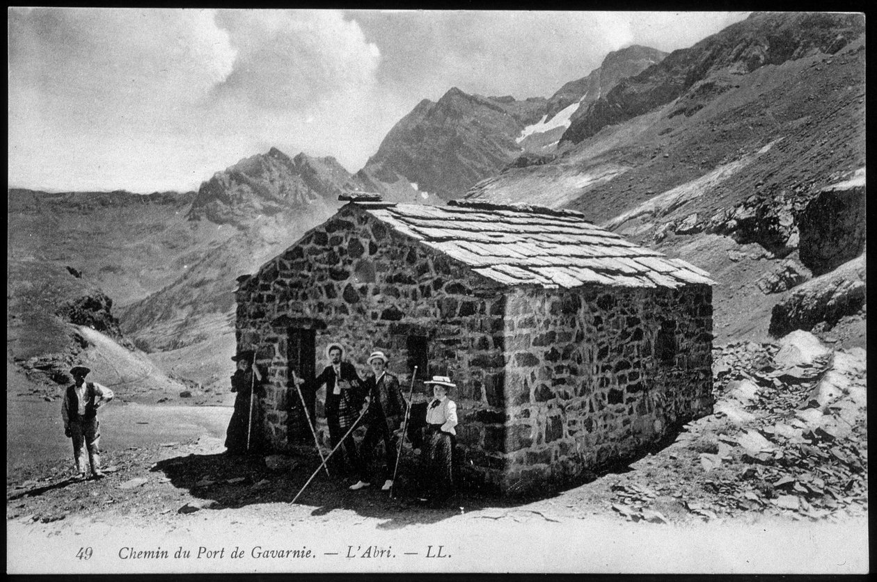 Vej til havnen i Gavarnie: ly (bjergtilflugtssted) - postkort, slutningen af det 19. århundrede. af Unknown artist