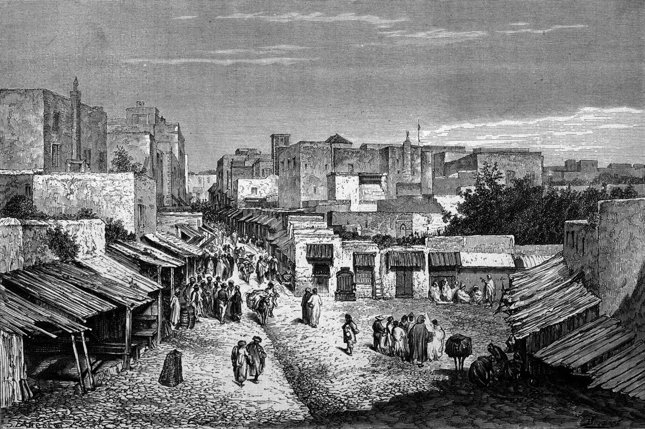 Udsigt over hovedvejen i den befæstede by Tanger og kysten, Marokko. Indgravering af det 19. århundrede. af Unknown artist