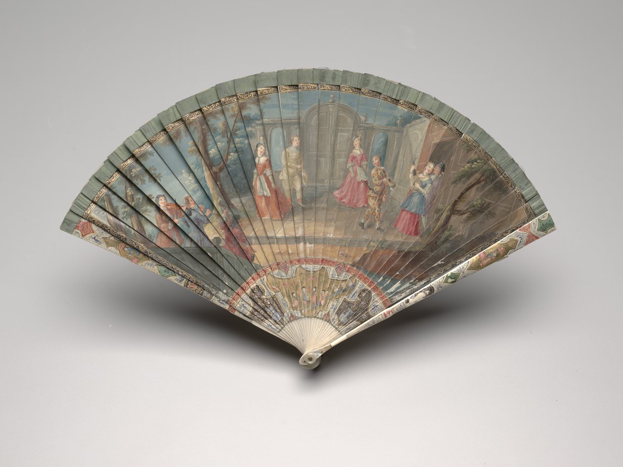 Brisé-fan med en scene fra Comédie-Italienne, ca. 1700-25 (gouache på elfenben eller ben, silkebånd, forgyldning, perlemor og messing) af Unknown artist