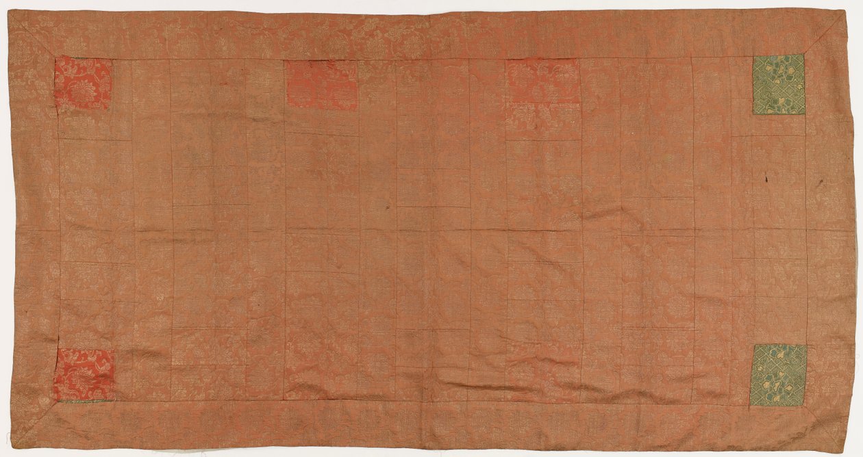 Brokade, silke. En buddhistisk munkedragt, lappet: Kesa af Unknown artist