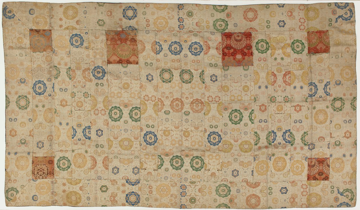 Brokade, silke. En buddhistisk munkedragt, lappet; kesa af Unknown artist