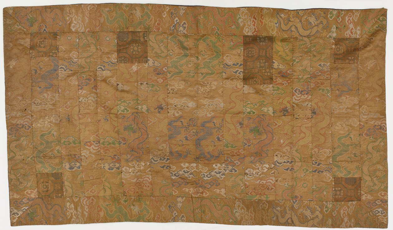 Brokade, silke En buddhistisk munkedragt, lappet; af Unknown artist