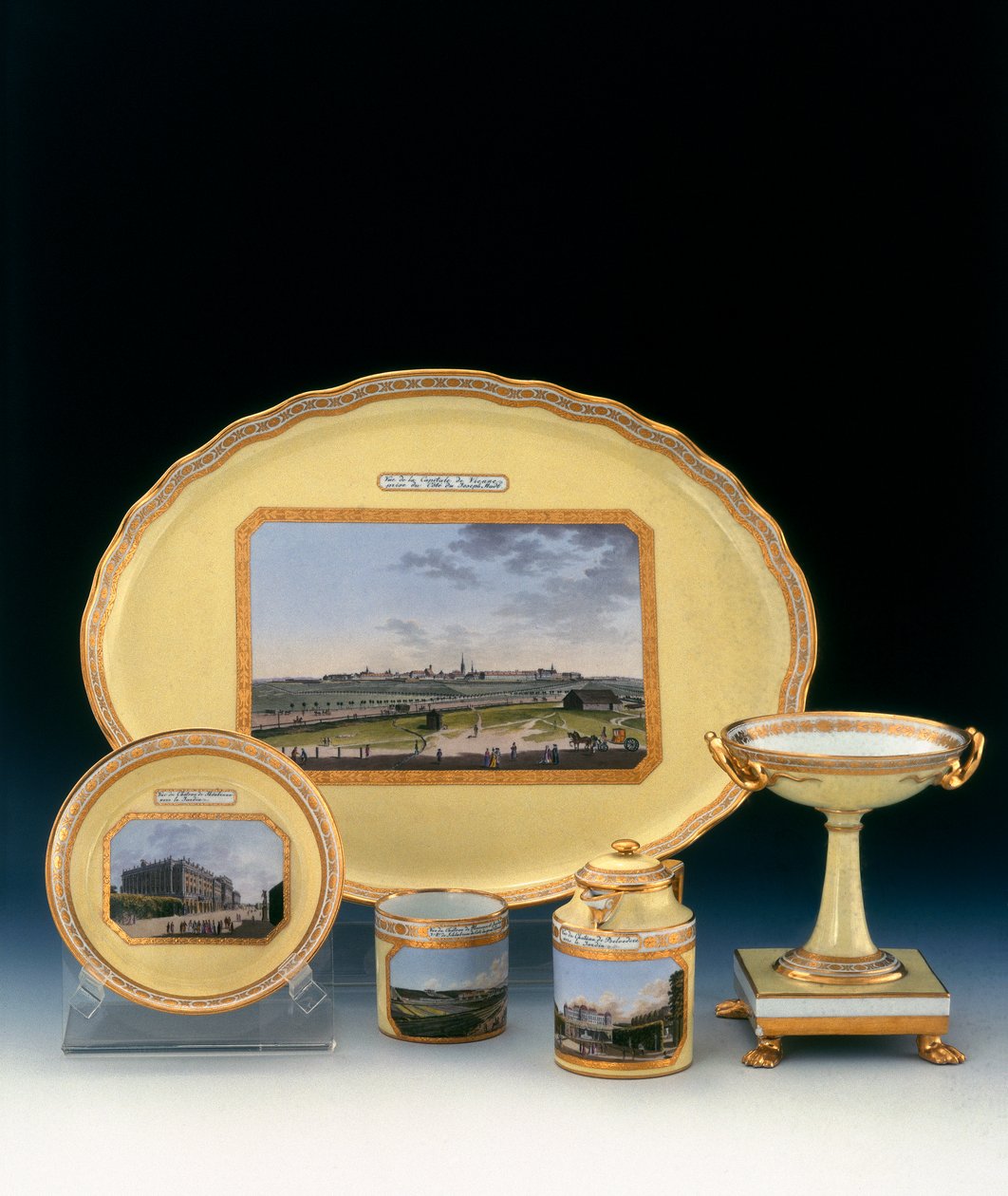 Dessertservice, porcelænsstykker fra Dennellefabrikken af Unknown artist
