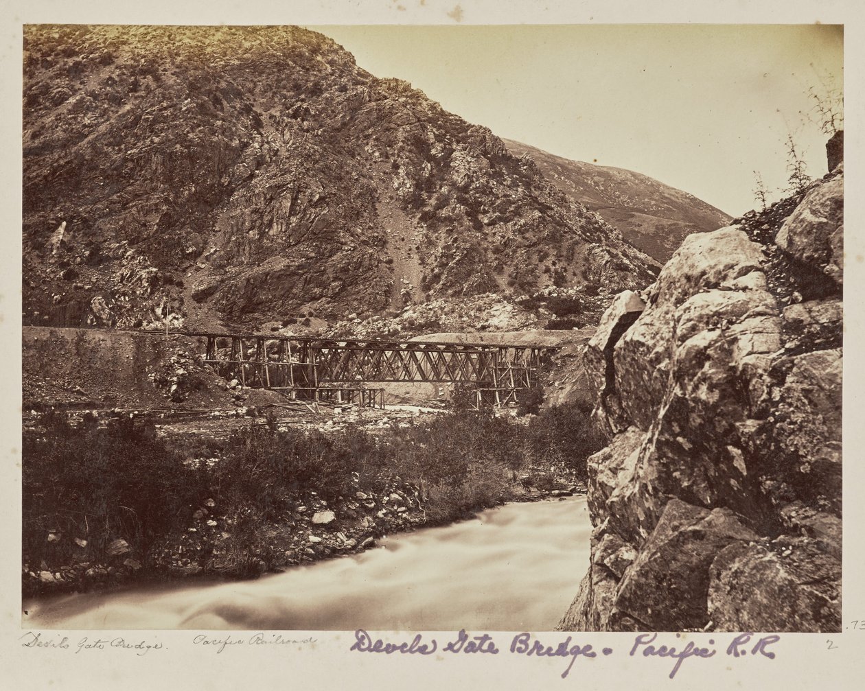 Devils [sic] Gate Bridges. Pacific Railroad af Unknown artist