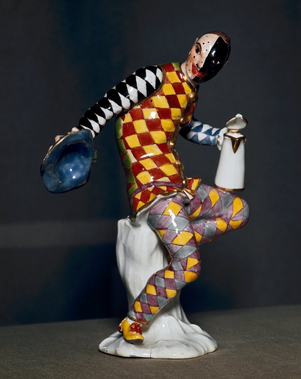 Harlekin Statue - Porcelæn af Unknown artist
