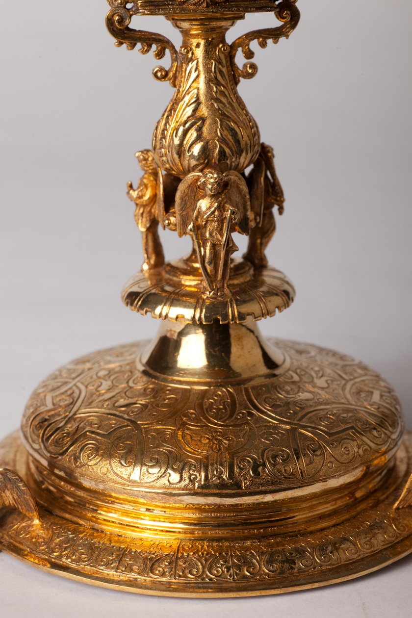 Relikviekors. Metalsmedning med juveler. Oprindelseskloster (Saint-Amand Tournai, ex-Elnone. 1500-tallet. Detalje nederst. af Unknown artist