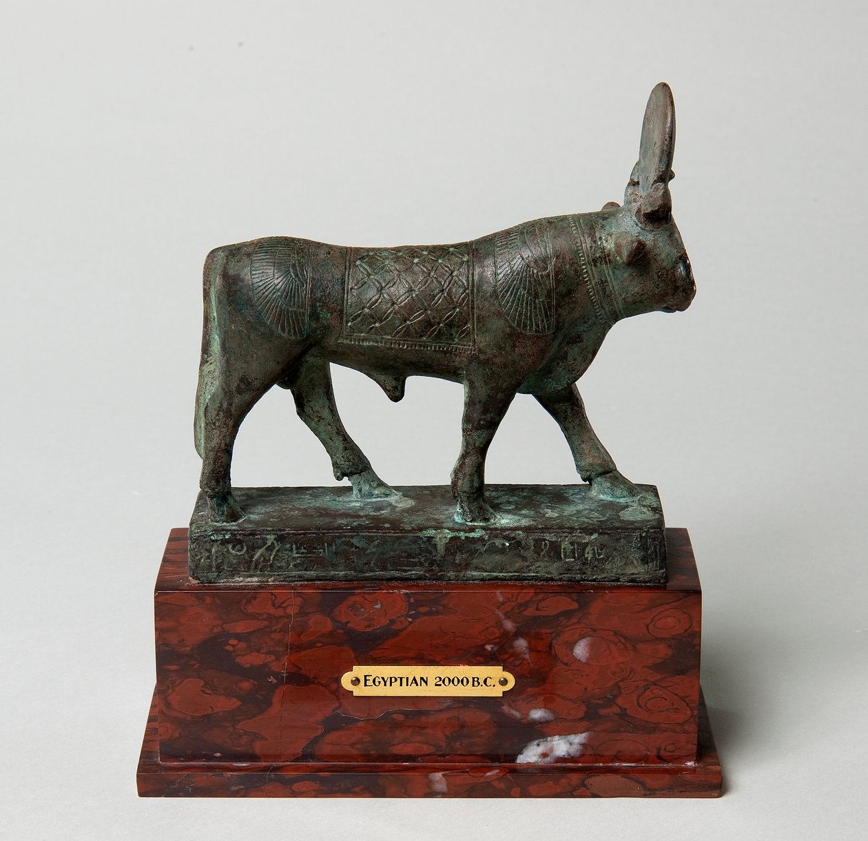 Statuette af Apis Bull af Unknown artist