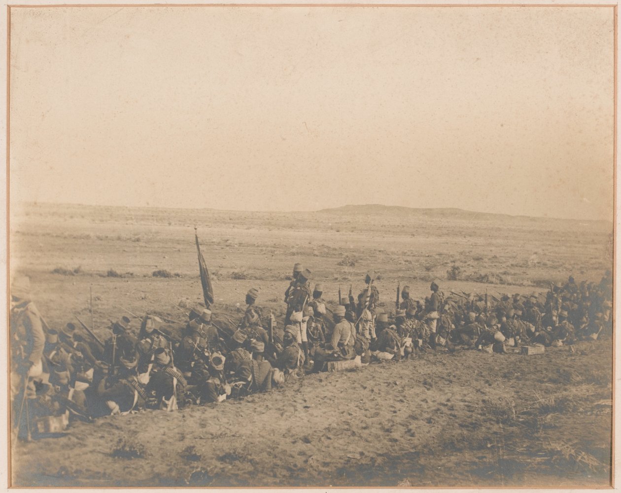 12. sudanesiske bataljon afventer Dervish-angrebet, Omdurman, 2. september 1898 af Unknown
