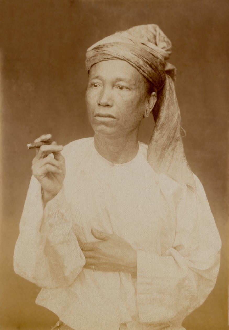 A Burmese man, 1885 circadani af Unknown photographer