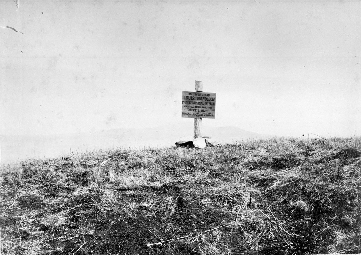 Board erected by the Royal Scots Fusiliers to mark the spot where the Prince Imperial fell, 1879dani af Unknown photographer