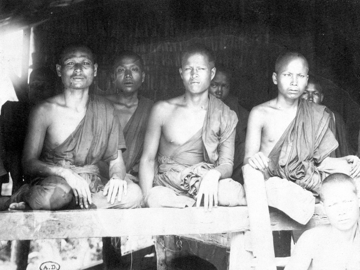 Cambodjanske munke - fotografi, slutningen af det 19. århundrede af Unknown photographer