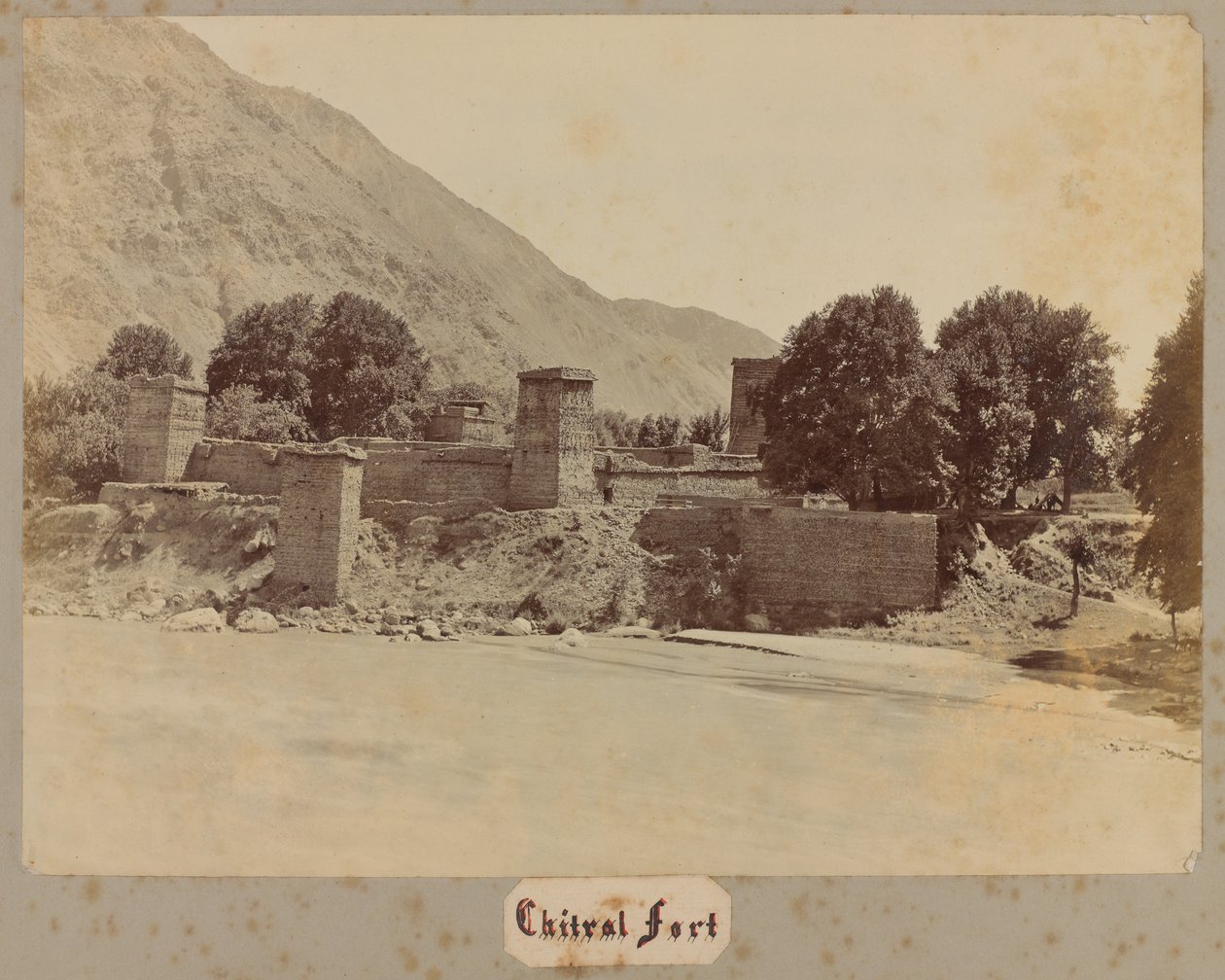 Chitral Fort, 1895 af Unknown
