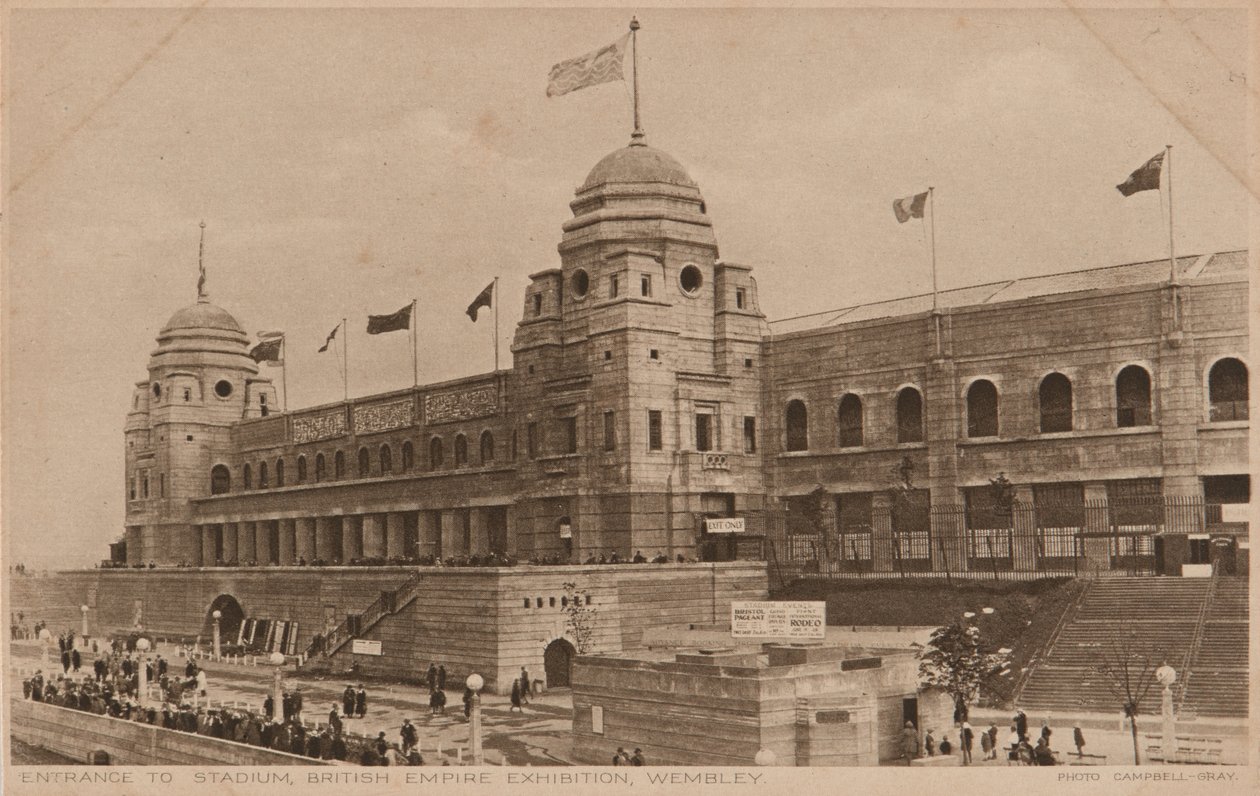 Indgang til stadion, British Empire Exhibition, Wembley af Unknown photographer