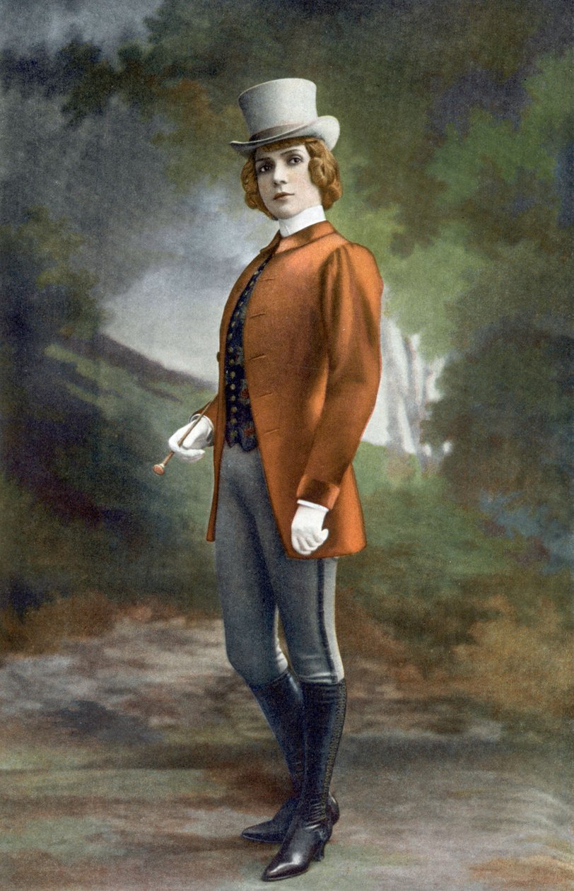 Den franske komiker Eve Lavalliere som prins Orlofsky i operetten "La chauve Souris" af Unknown photographer