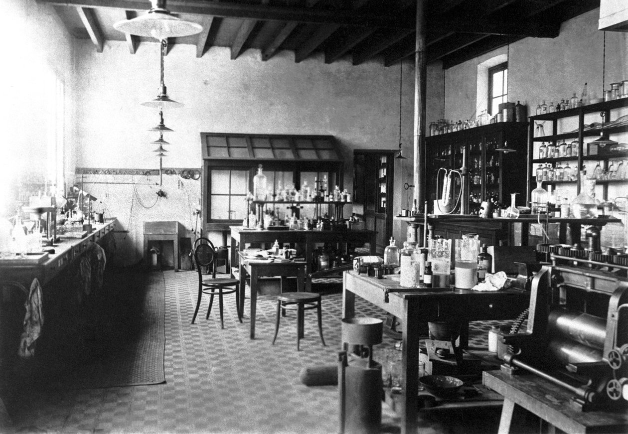 Alfred Nobels laboratorium i hans villa i Sanremo af Unknown photographer