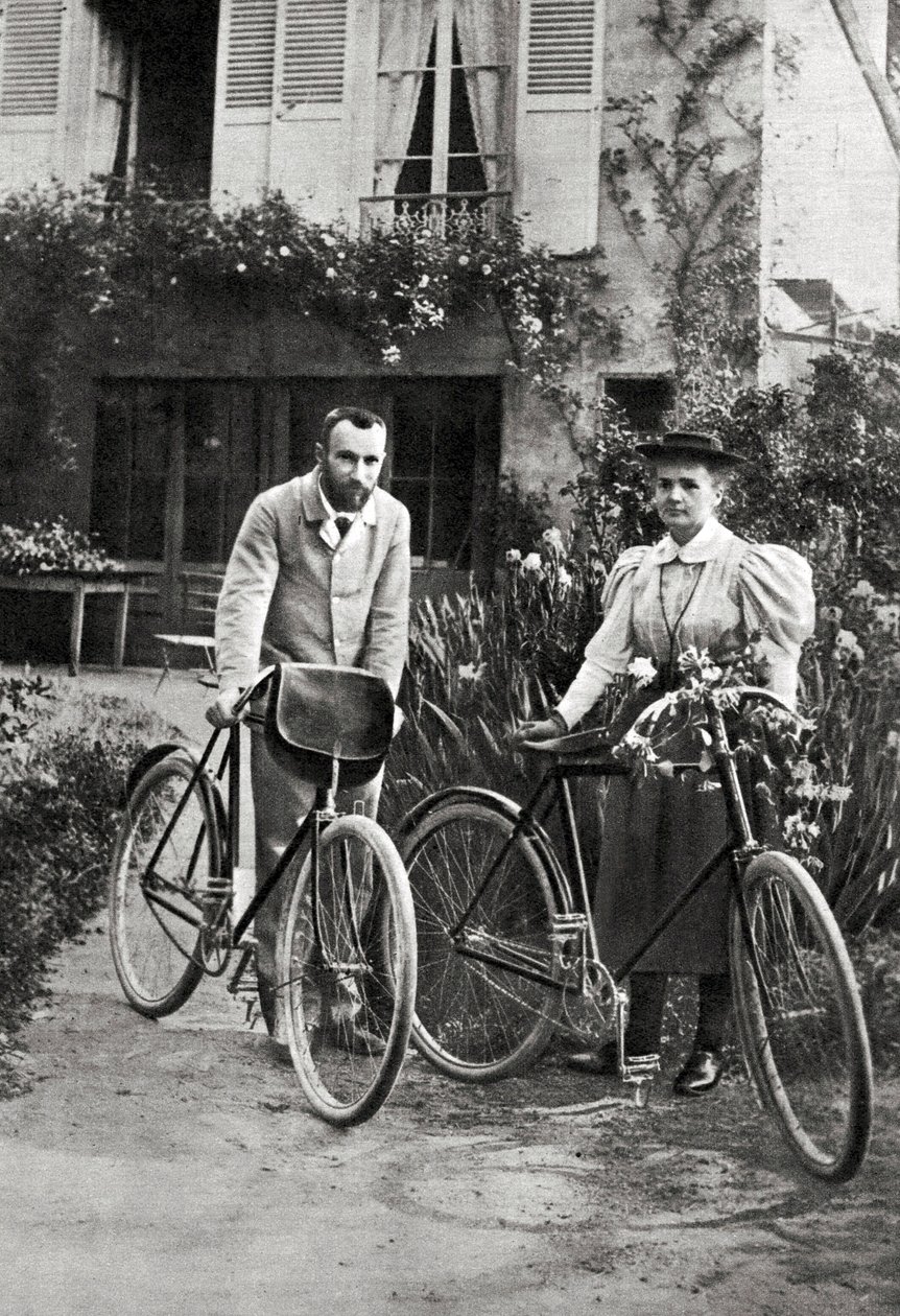 Pierre og Marie Curie i deres have af Unknown photographer