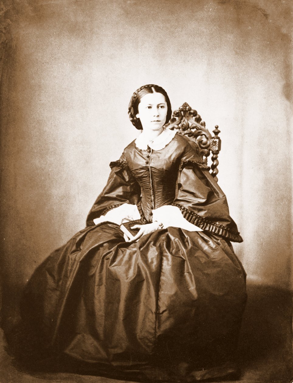 Portræt af Clara Schumann (1819 - 1896), hustru til Robert Schumann. af Unknown photographer