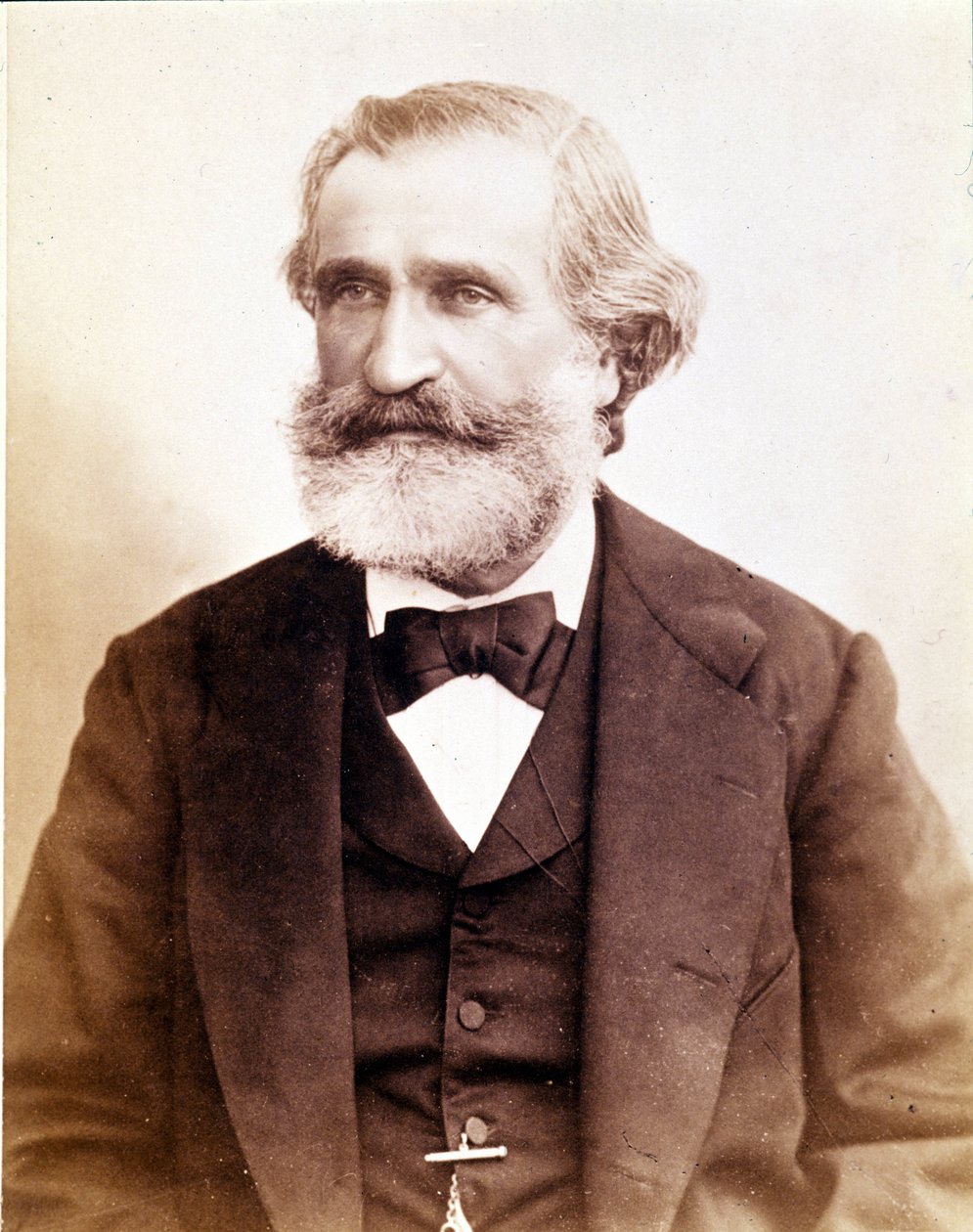 Portræt af Giuseppe Verdi omkring 1870. Scala-museet i Milano af Unknown photographer