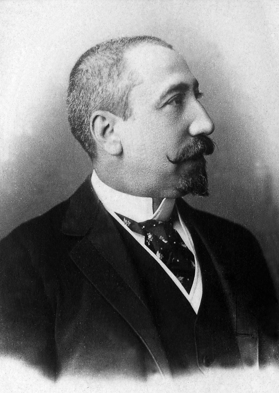Portræt af Jacques Anatole Francois Thibault dit Anatole France (1844-1942), forfatter og journalist valgt til Academy Francaise i 1896. af Unknown photographer