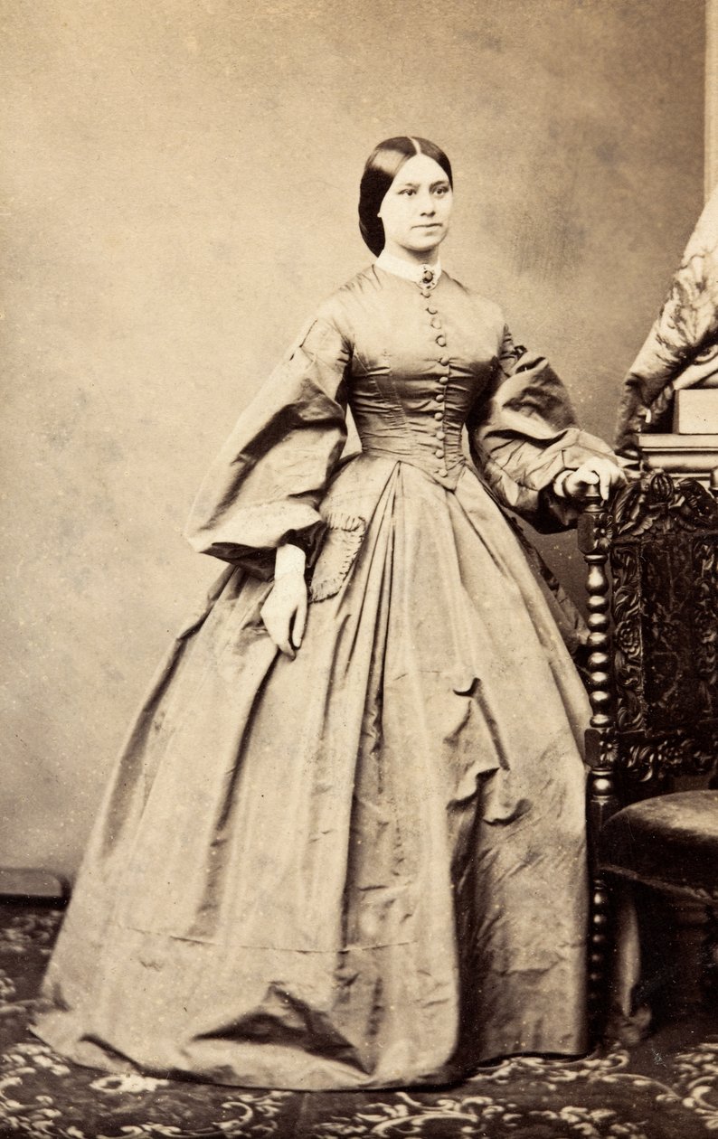 Portræt af Miss Eva Bainbridge af Unknown photographer